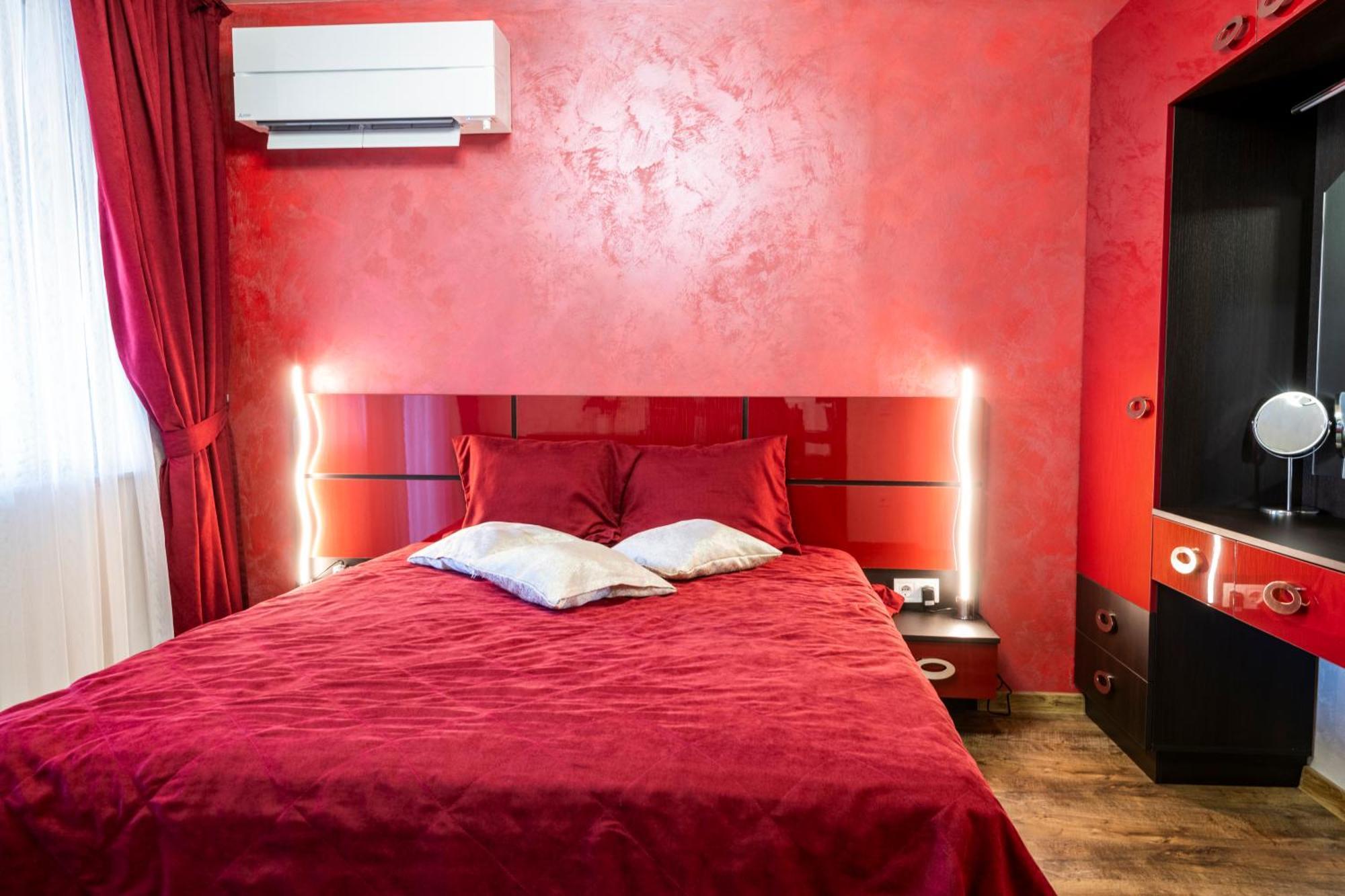Luxe Apartment Grand Monastery In Pamporovo Luaran gambar